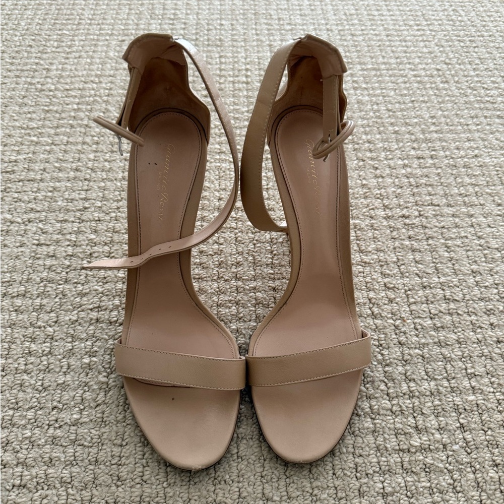 Gianvito Rossi Portofino 105 Women's Nude Strappy Sandals